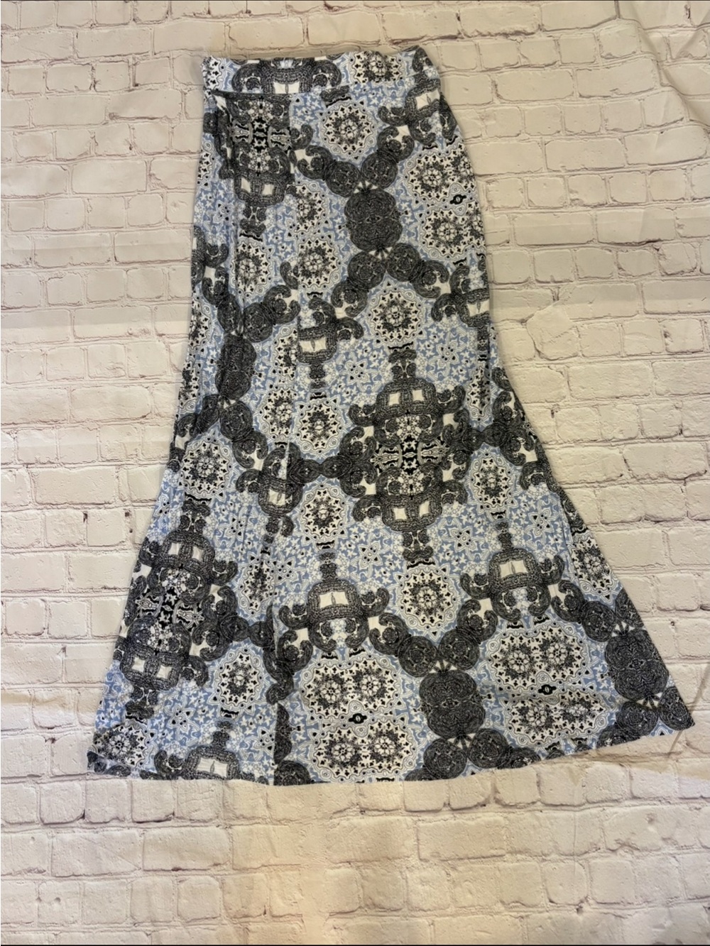 Blue and Gray Printed Maxi Skirt — Elegant Flowing Silhouette